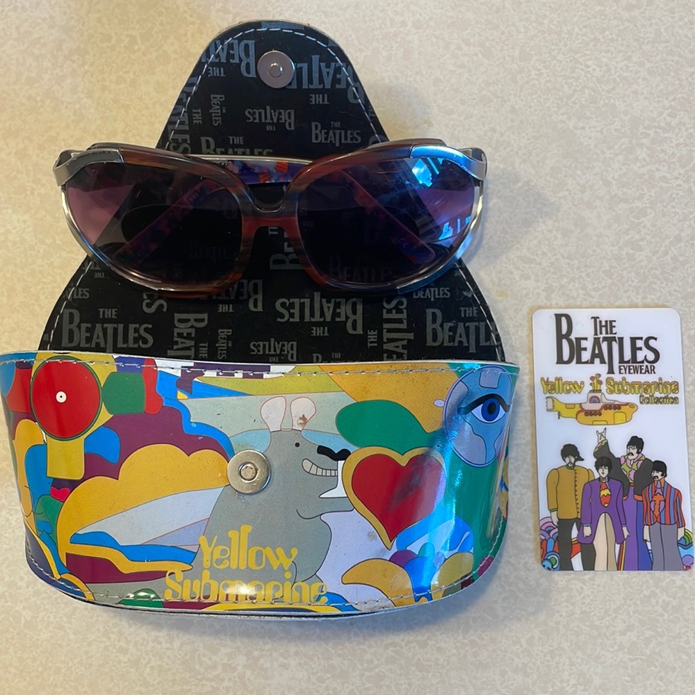 Beatles Yellow Submarine Sunglasses w/ Case